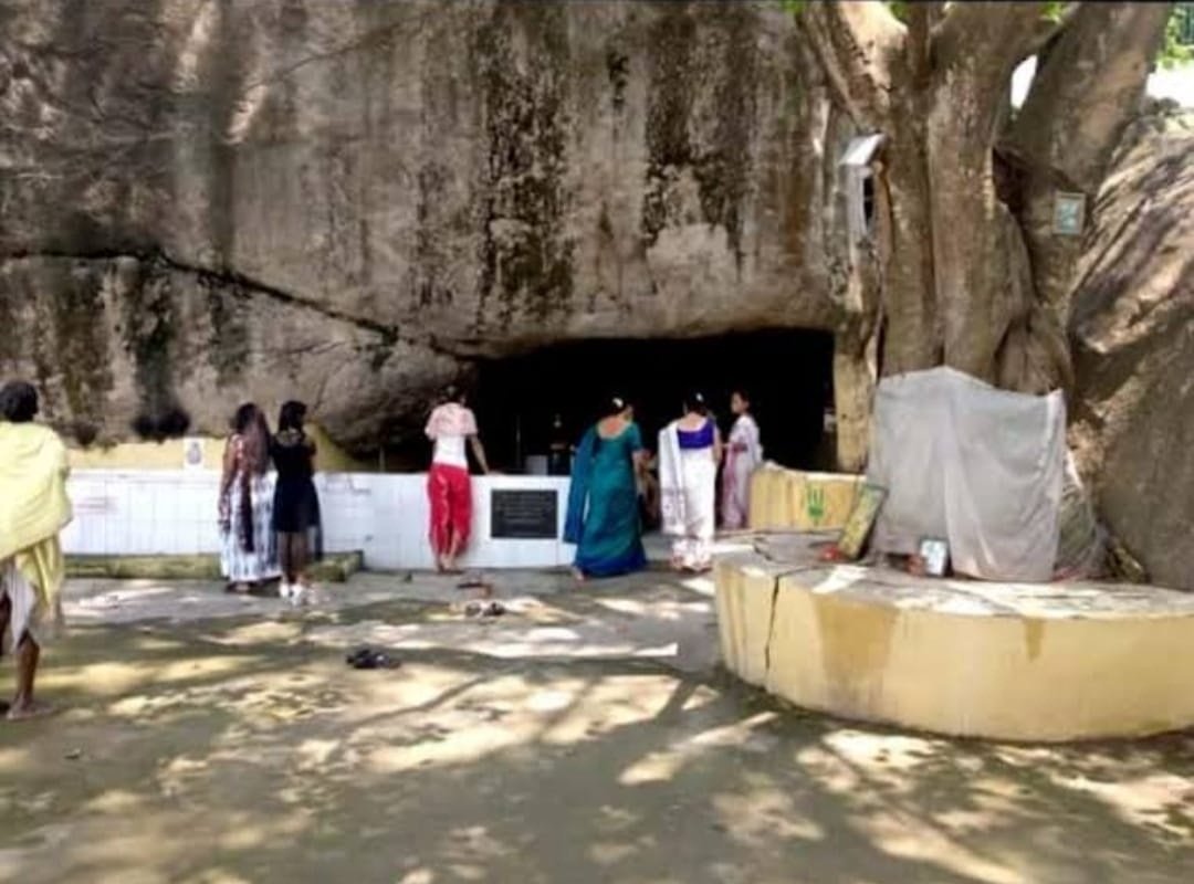 লুইতৰ লহৰত টলমল ৰজাবাৰী …