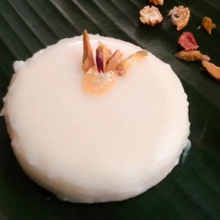 নাৰিকলৰ গাখীৰৰ পুডিং (ৰশ্মি শইকীয়া)