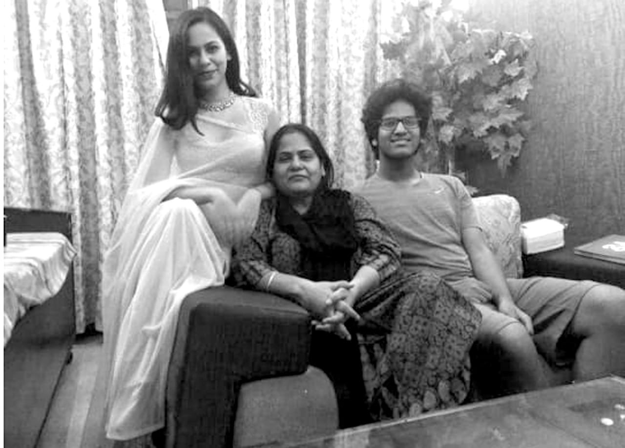 মই কেনেকৈ মোৰ সন্তানক সিদ্ধান্ত লবলৈ শিকাইছিলো (ৰীতা চৌধুৰী)