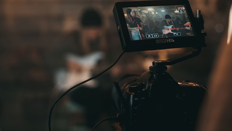 The Art of Cinematography: Creating Emotion Through Light and Shadow